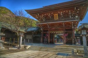 宮地嶽神社　楼門